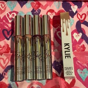 Lot of 5 Kylie Liquid Lipstick (4 Matte & 1 Metallic Nude)